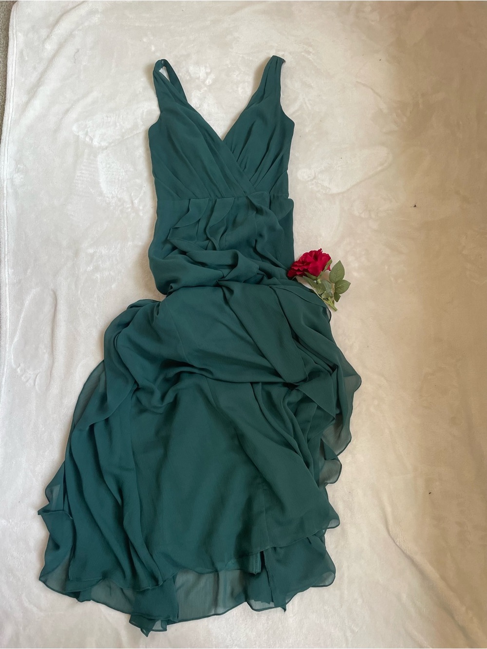 White by Vera Wang Ruffled Surplice Bodice Dress Emerald / Forest Green